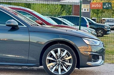 Седан Audi A4 2021 в Києві