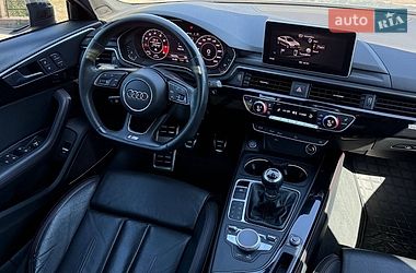 Седан Audi A4 2018 в Кропивницькому