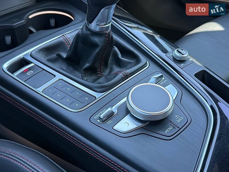 Седан Audi A4 2018 в Кропивницькому