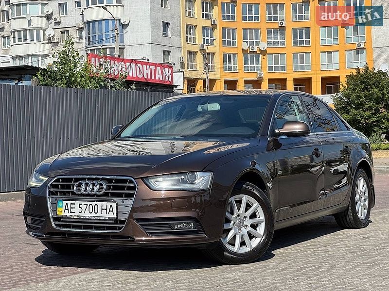 Седан Audi A4 2012 в Днепре фото Седан Audi A4 2012 в Днепре
