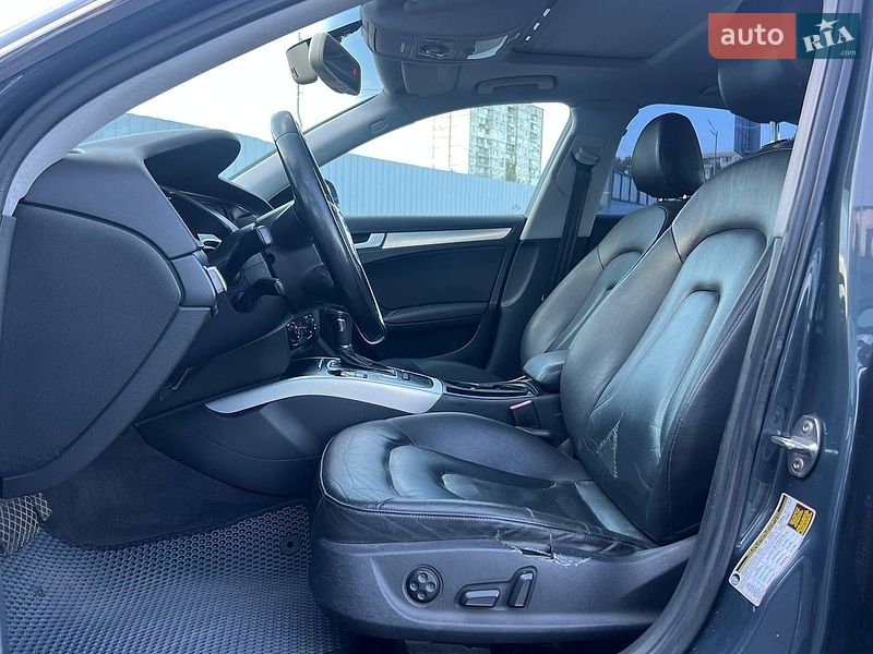 Седан Audi A4 2010 в Киеве