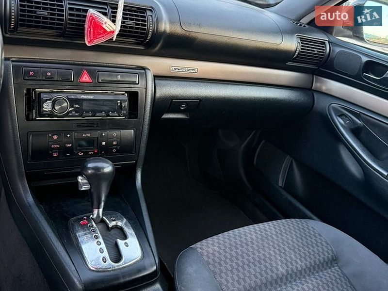Універсал Audi A4 2000 в Львові