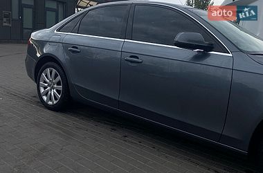 Седан Audi A4 2013 в Тернополе