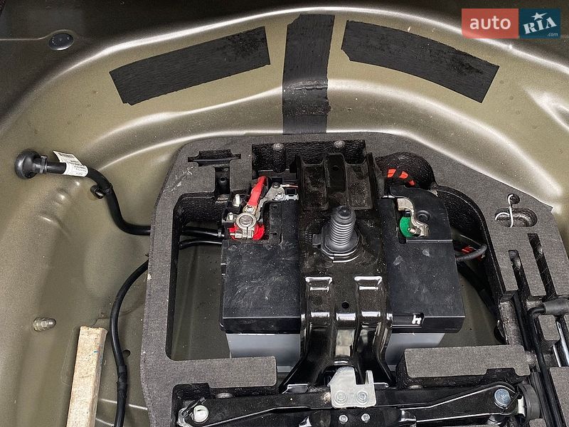 Седан Audi A4 2013 в Тернополе