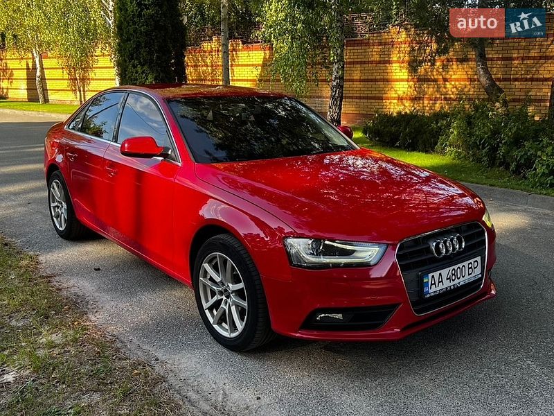 Седан Audi A4 2014 в Броварах