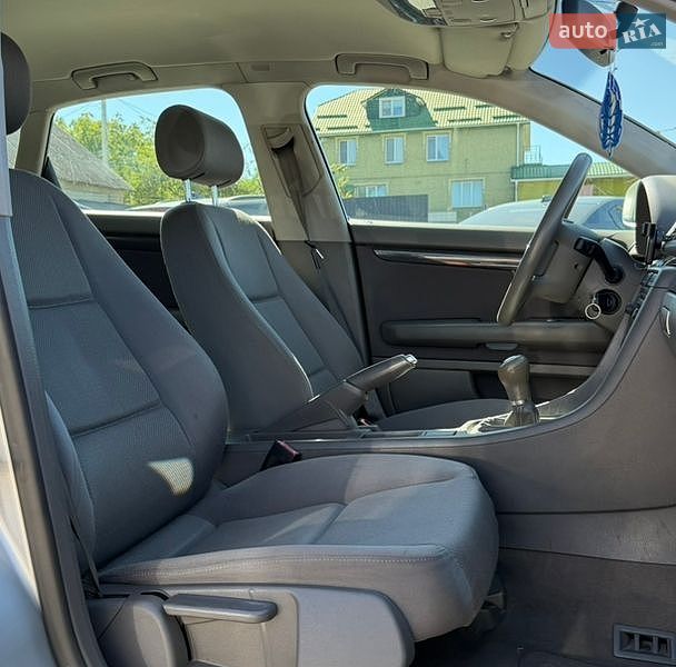 Седан Audi A4 2001 в Кропивницькому