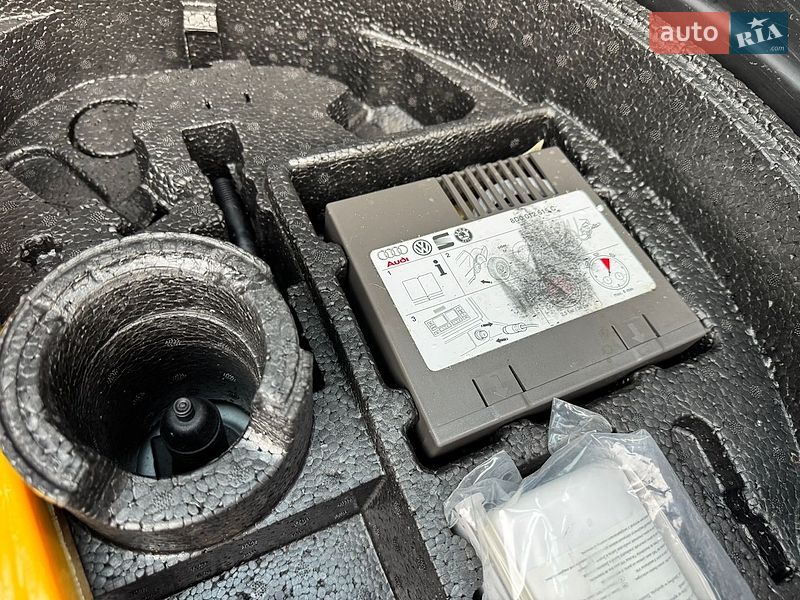 Универсал Audi A4 2005 в Ровно