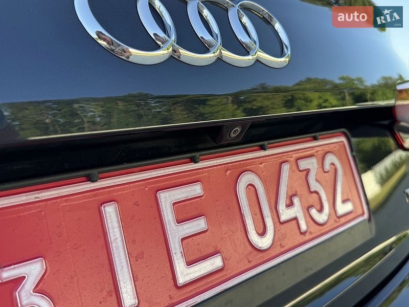 Седан Audi A4 2018 в Луцьку