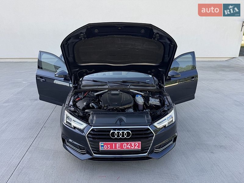 Седан Audi A4 2018 в Луцьку