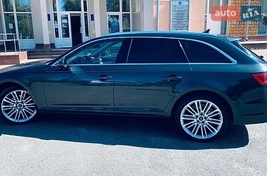 Универсал Audi A4 2018 в Киеве