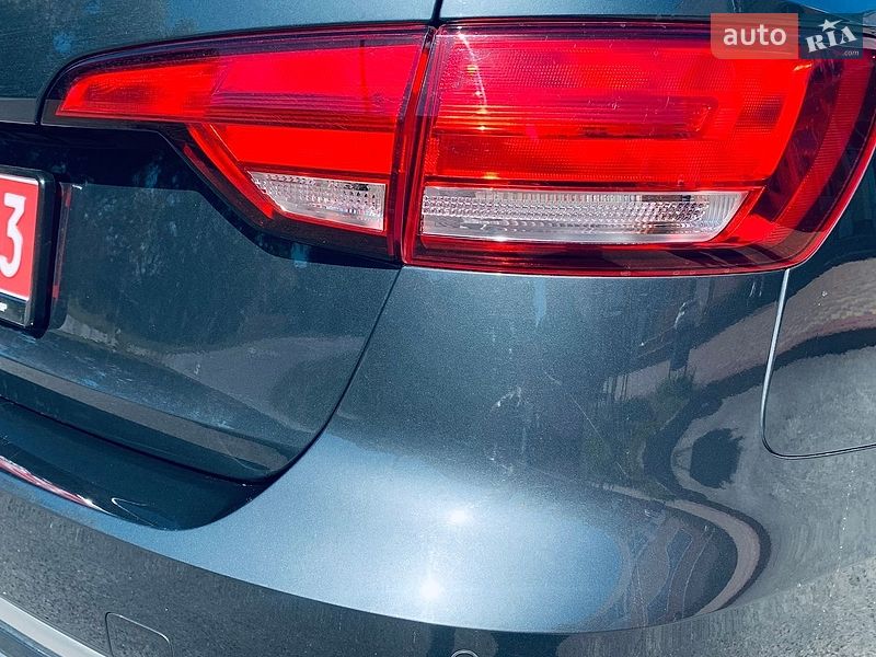 Универсал Audi A4 2018 в Киеве