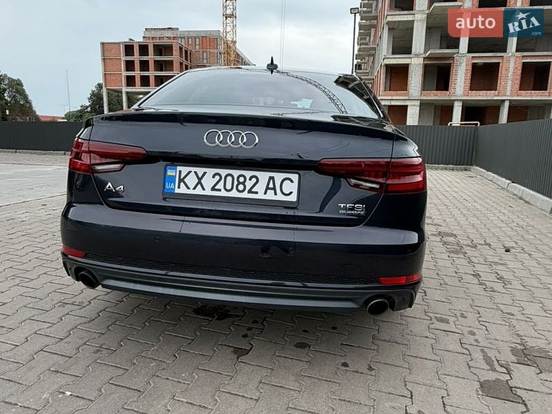 Седан Audi A4 2017 в Львове