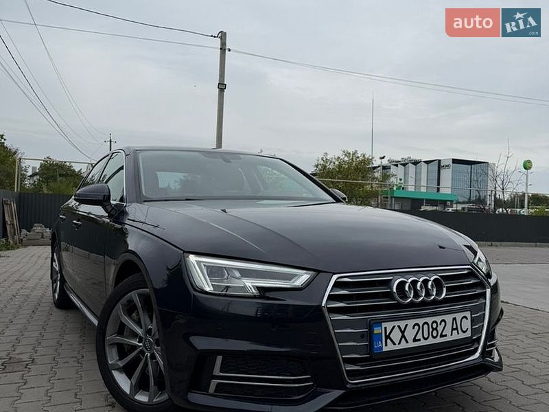 Седан Audi A4 2017 в Львове