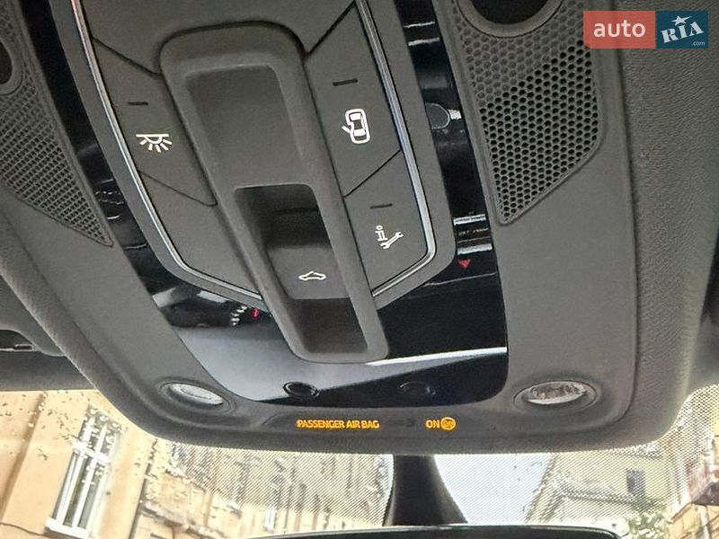 Седан Audi A4 2017 в Львове