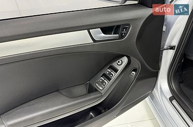 Седан Audi A4 2015 в Одесі