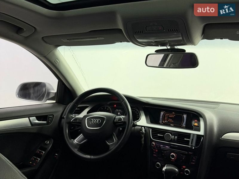 Седан Audi A4 2015 в Одесі
