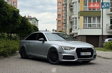 Седан Audi A4 2017 в Ивано-Франковске