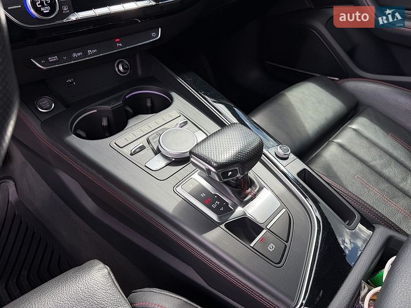 Седан Audi A4 2018 в Кривому Розі