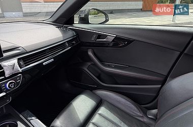 Седан Audi A4 2018 в Кривому Розі