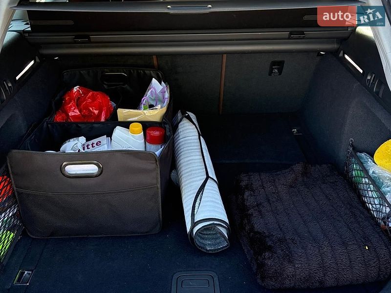 Універсал Audi A4 2016 в Львові