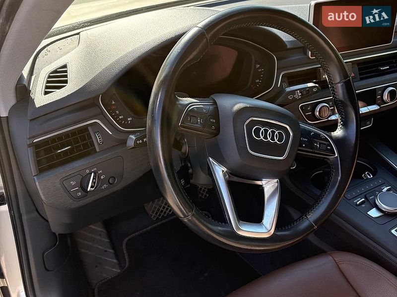 Універсал Audi A4 2016 в Львові