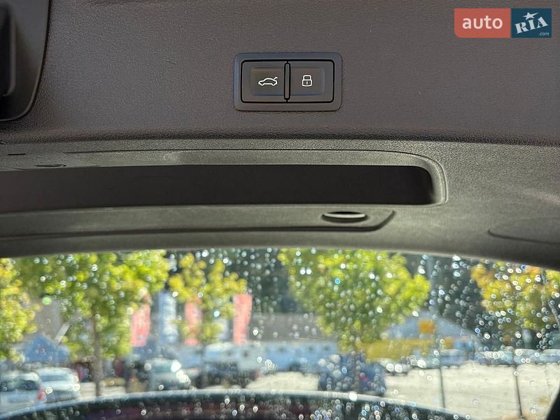 Універсал Audi A4 2016 в Львові