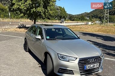 Універсал Audi A4 2016 в Львові