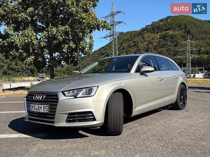 Універсал Audi A4 2016 в Львові