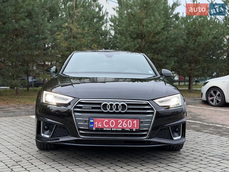 Седан Audi A4 2017 в Ивано-Франковске