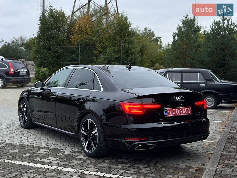Седан Audi A4 2017 в Ивано-Франковске
