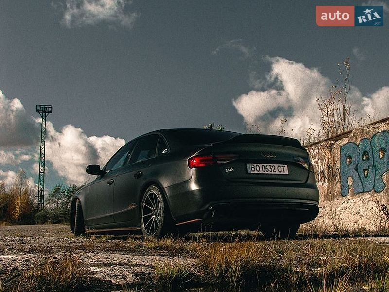 Седан Audi A4 2012 в Тернополе