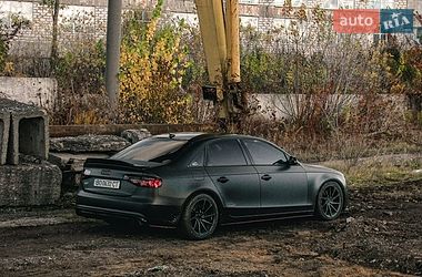 Седан Audi A4 2012 в Тернополе