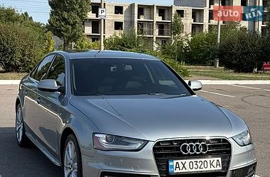 Седан Audi A4 2015 в Кременчуці
