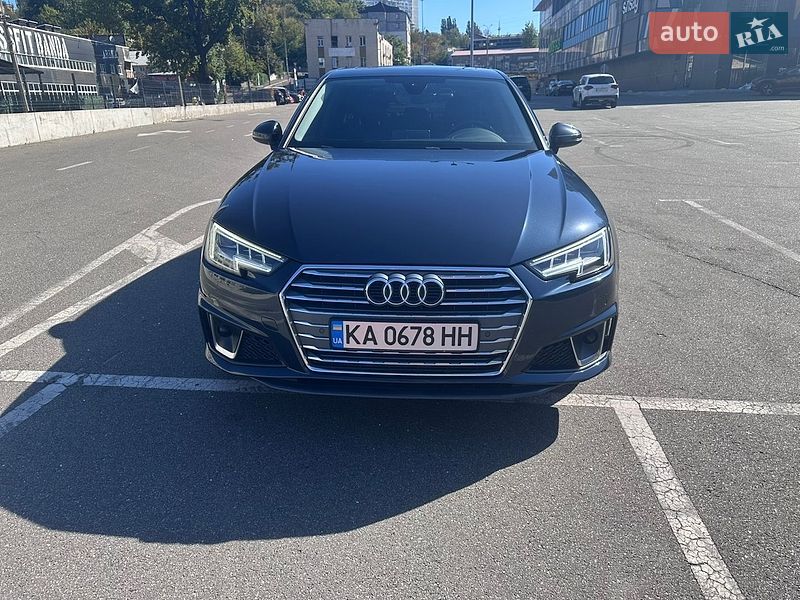 Седан Audi A4 2015 в Києві