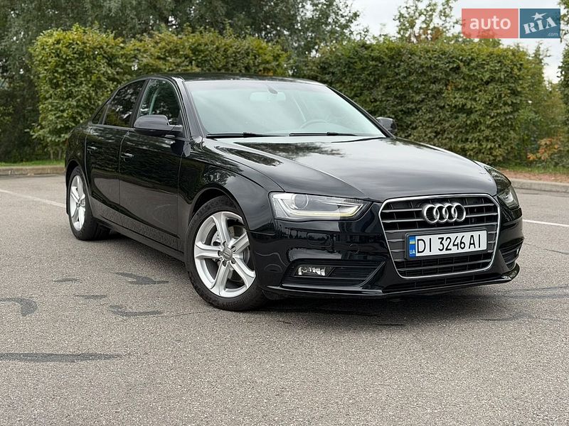 Седан Audi A4 2013 в Києві