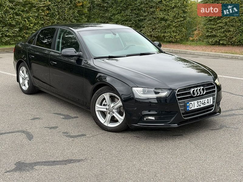 Седан Audi A4 2013 в Києві