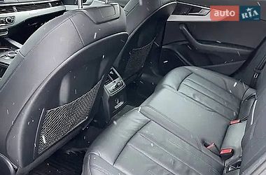 Седан Audi A4 2016 в Киеве