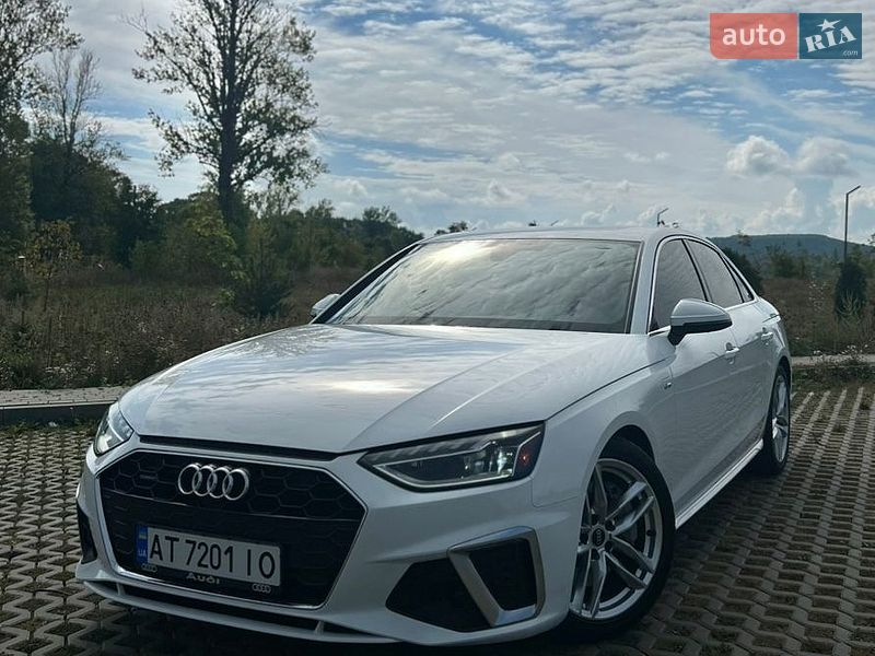 Audi A4 2022