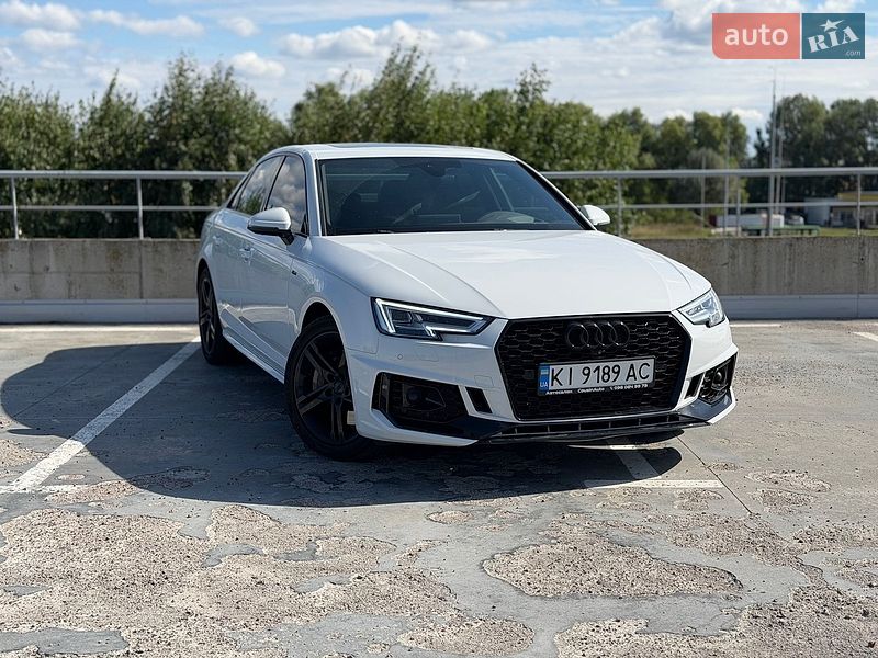 Седан Audi A4 2016 в Києві