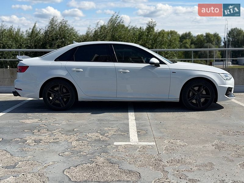Седан Audi A4 2016 в Києві