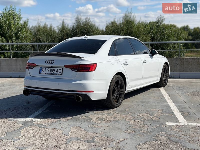 Седан Audi A4 2016 в Києві