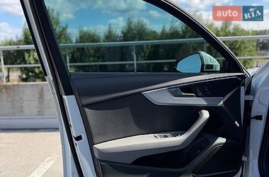 Седан Audi A4 2016 в Києві