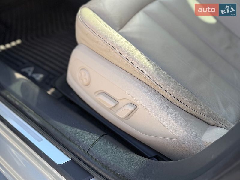 Седан Audi A4 2016 в Киеве