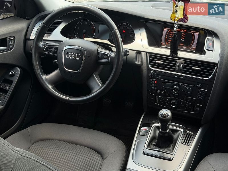 Універсал Audi A4 2010 в Вінниці