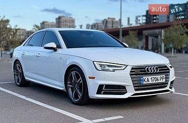 Седан Audi A4 2018 в Киеве