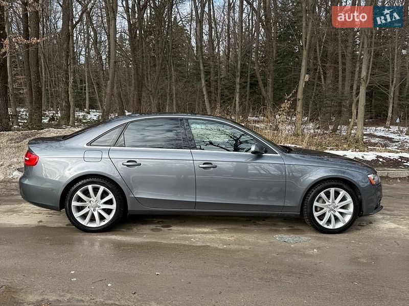 Седан Audi A4 2012 в Трускавці