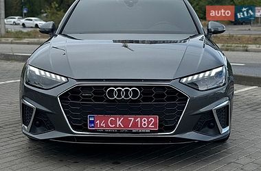 Седан Audi A4 2021 в Києві