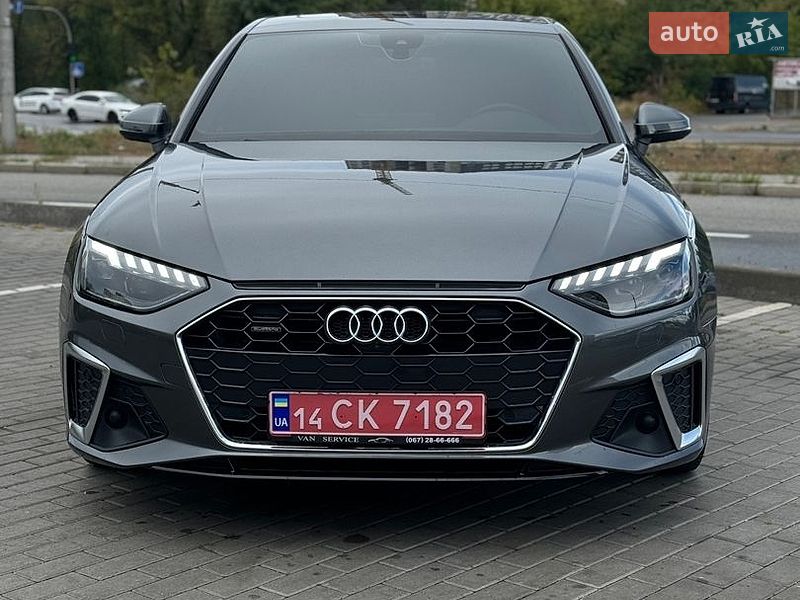 Седан Audi A4 2021 в Києві