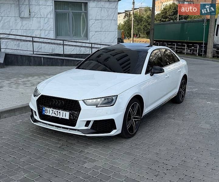 Седан Audi A4 2015 в Полтаве
