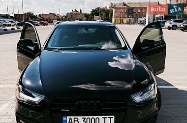 Седан Audi A4 2014 в Виннице
